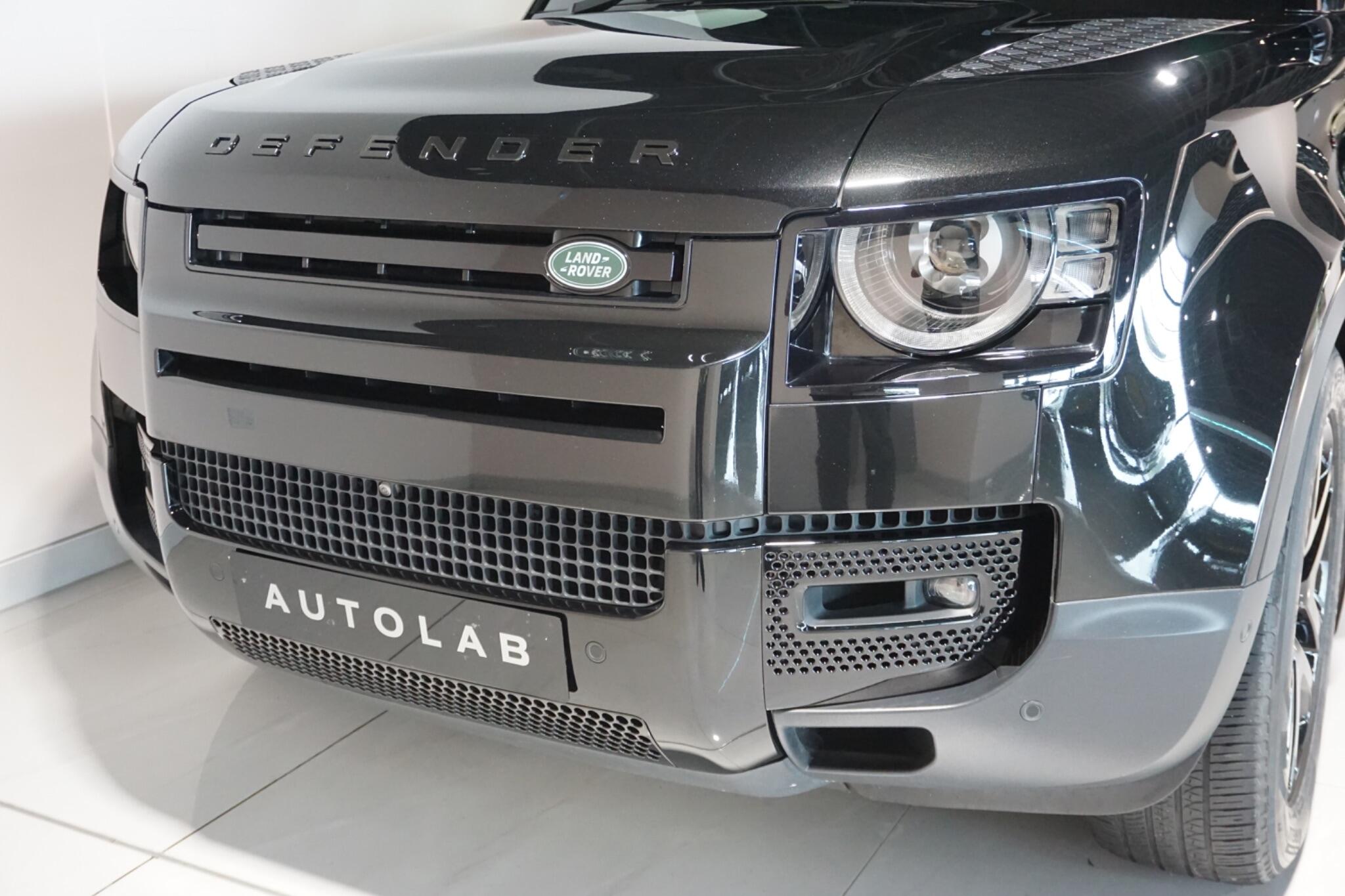 Land Rover Defender 110 3.0 D300 MHEV HSE SUV 5dr Diesel Auto 4WD Euro 6 (s/s) (300 ps)